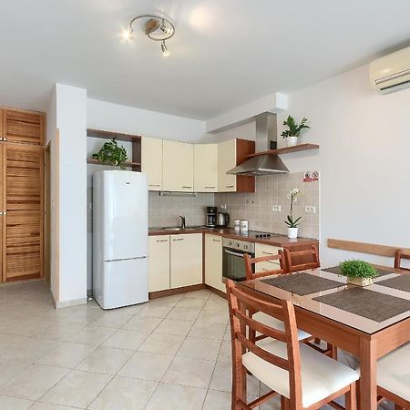 Apartments Gilly 1 Premantura Dış mekan fotoğraf